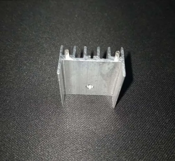 TO3P Black and Silver Heat Sink