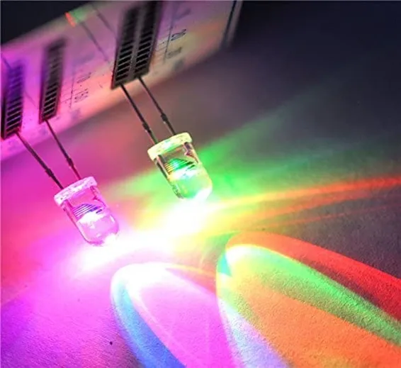 5mm 7 Color RGB Automatic Rainbow Fast Flash LED