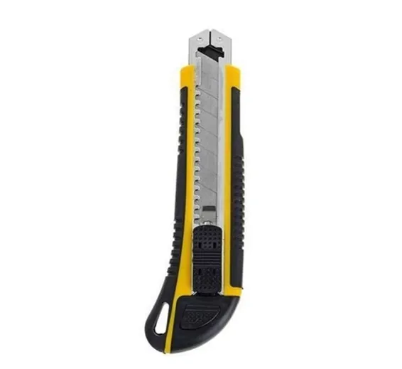 18mm Utility Knife Cutter With 2 Extra Blades WT6068