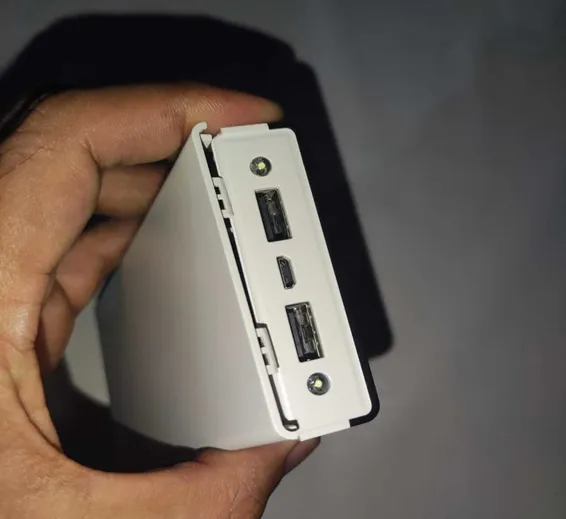 DIY 5V 2A Dual USB Power Bank Case With Flashlight